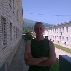Парни в Шарыпово: Александр, 34 - ищет девушку из Шарыпово