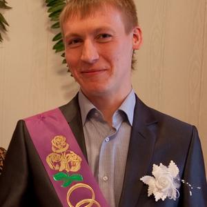 Олег, 38 лет, Волжский