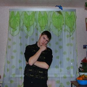 Парни в Якутске: Сергей, 29 - ищет девушку из Якутска