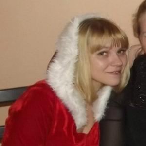 Юлия, 36 лет, Олонец