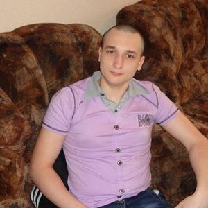 Александр, 28 лет, Уфа