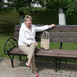 Девушки в Ангарске: Лидия, 69 - ищет парня из Ангарска