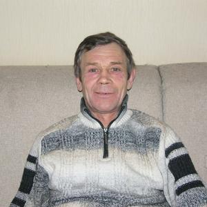 Парни в Бердске: Валера Чумаков, 67 - ищет девушку из Бердска