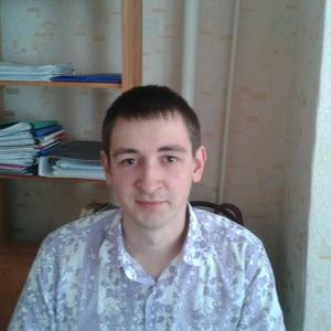 Парни в Рыльске: Олег, 31 - ищет девушку из Рыльска
