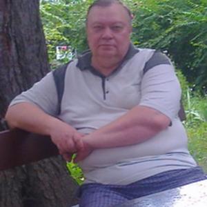 Юрий, 67 лет, Лесной