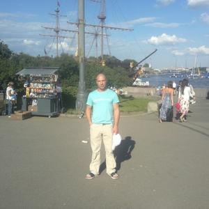 Парни в Вольске: Andrey, 41 - ищет девушку из Вольска
