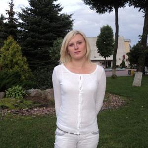 Девушки в Петрозаводске: Аня, 37 - ищет парня из Петрозаводска