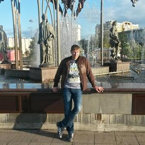 Парни в Тобольске: Николай , 49 - ищет девушку из Тобольска