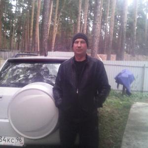   Игорь, 57 лет, Березовский