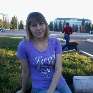 Девушки в Белебее: Алия, 35 - ищет парня из Белебея