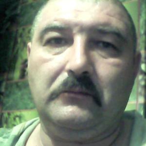 Игорь Мартыненко, 57 лет, Биробиджан