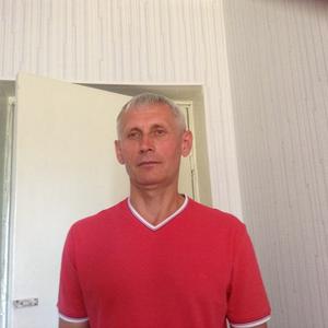 Игорь, 62 года, Киров