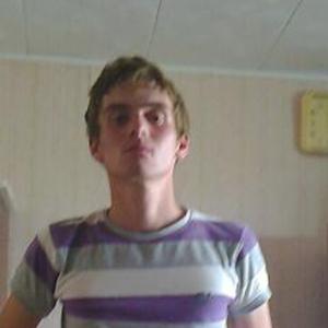 Дима, 35 лет, Слободской
