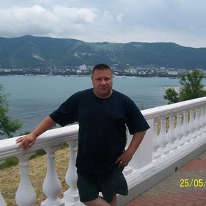 Парни в Абинске: Кирилл, 42 - ищет девушку из Абинска