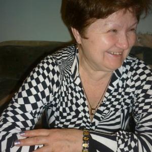 Девушки в Саратове: Тамара, 71 - ищет парня из Саратова