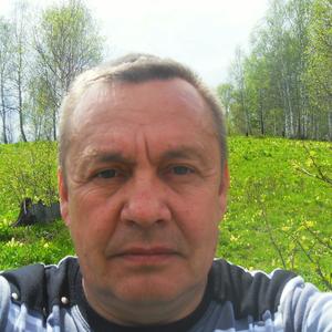 Парни в Саяногорске: Павел, 68 - ищет девушку из Саяногорска