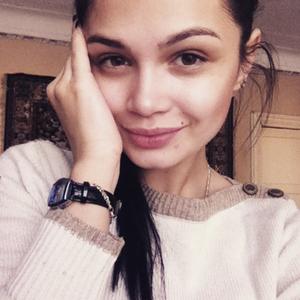 Ксения, 28 лет, Казань