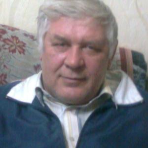 Александр, 68 лет, Челябинск